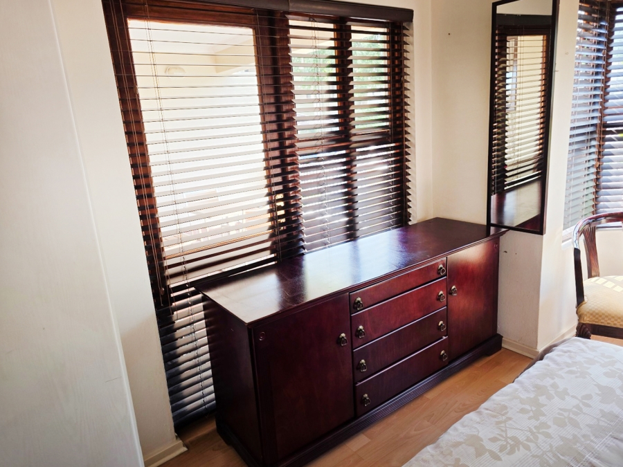 2 Bedroom Property for Sale in Bryanston Gauteng