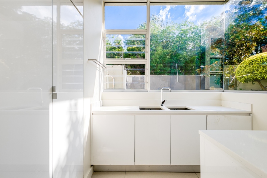 2 Bedroom Property for Sale in Morningside Gauteng