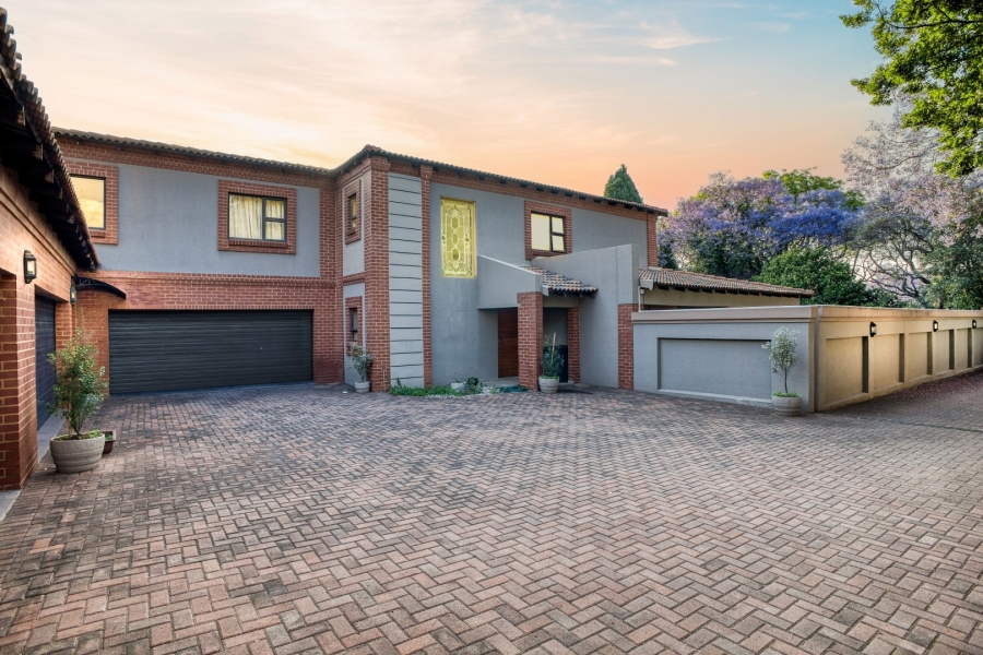 6 Bedroom Property for Sale in Parkwood Gauteng