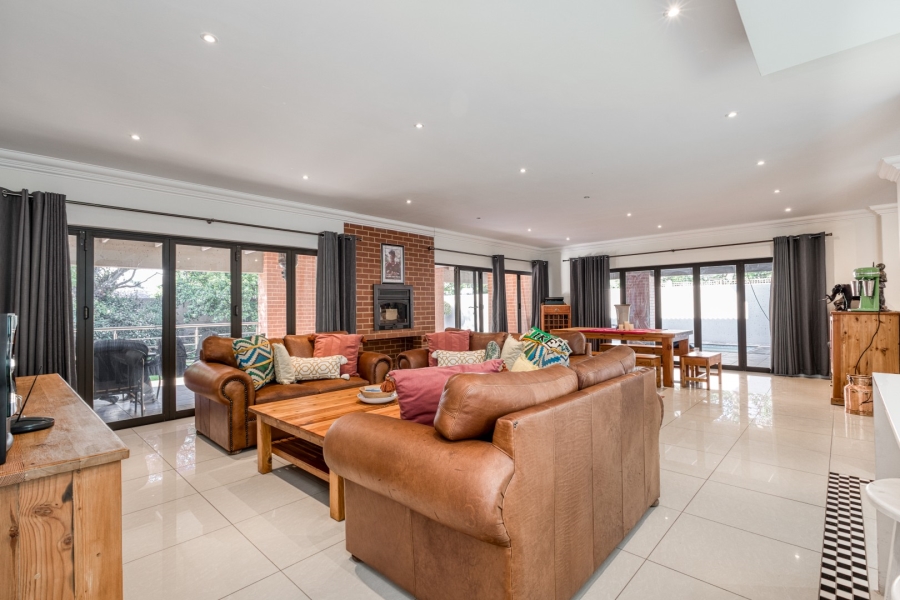6 Bedroom Property for Sale in Parkwood Gauteng