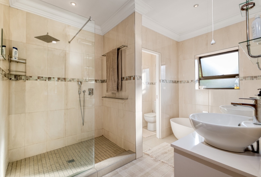 6 Bedroom Property for Sale in Parkwood Gauteng