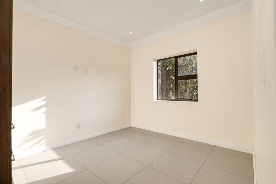 6 Bedroom Property for Sale in Parkwood Gauteng