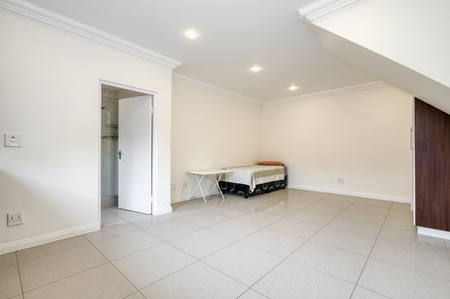 6 Bedroom Property for Sale in Parkwood Gauteng