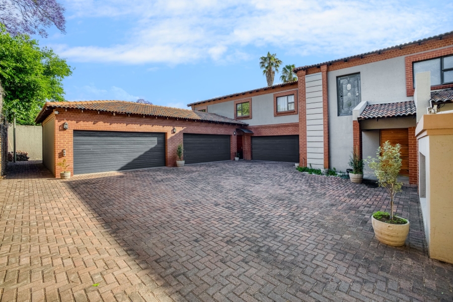 6 Bedroom Property for Sale in Parkwood Gauteng