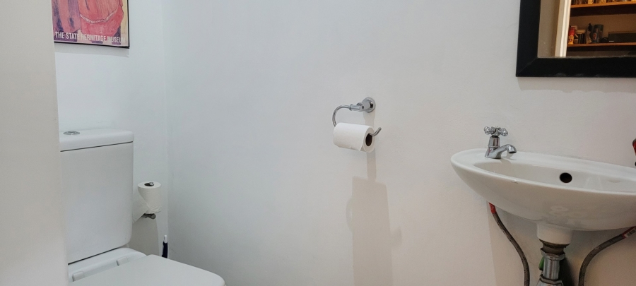 2 Bedroom Property for Sale in Killarney Gauteng