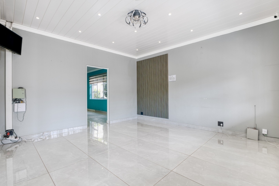 5 Bedroom Property for Sale in Norwood Gauteng