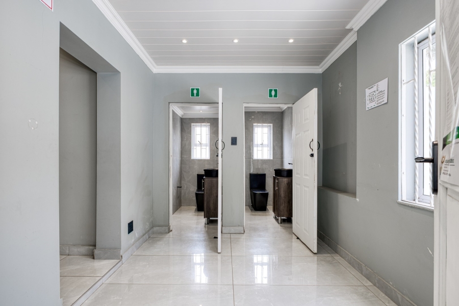 5 Bedroom Property for Sale in Norwood Gauteng