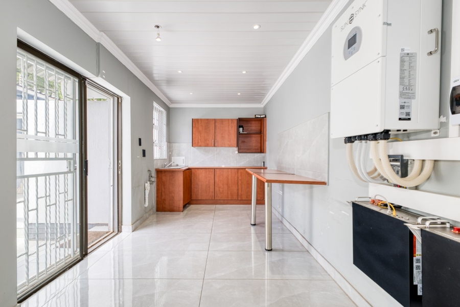 5 Bedroom Property for Sale in Norwood Gauteng