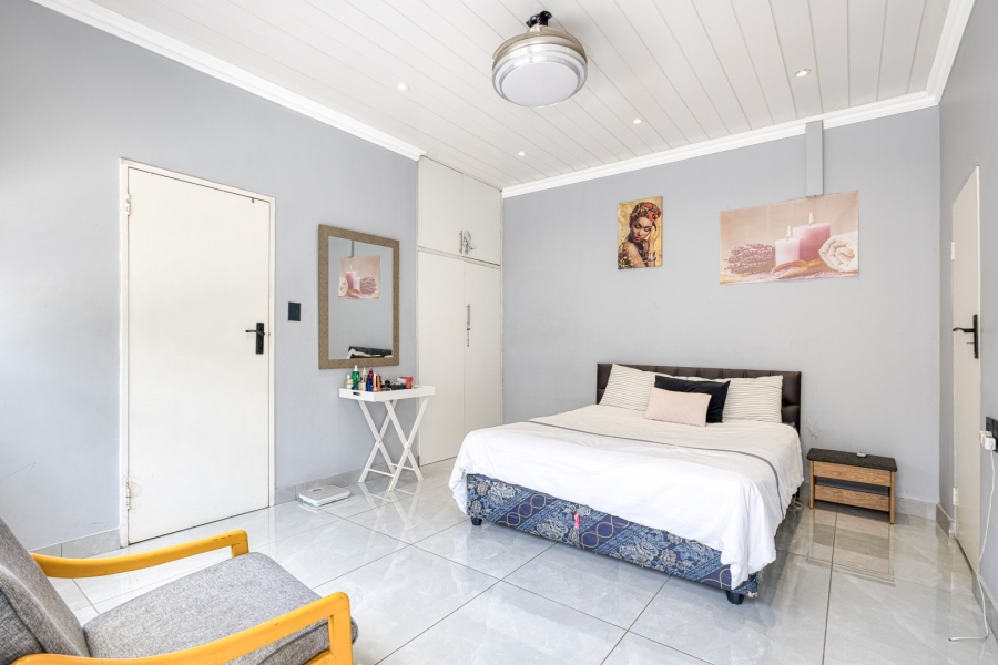 5 Bedroom Property for Sale in Norwood Gauteng