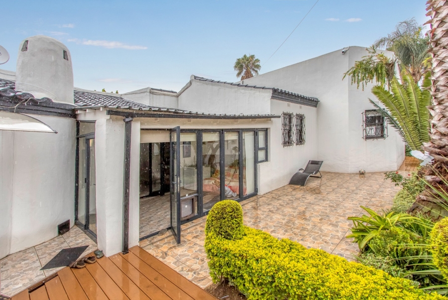 3 Bedroom Property for Sale in Strathavon Gauteng