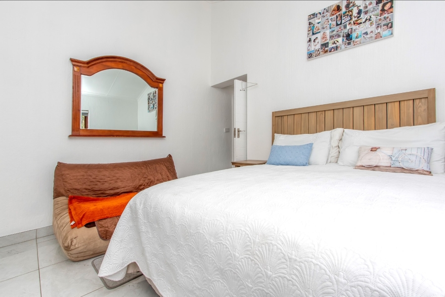 3 Bedroom Property for Sale in Strathavon Gauteng