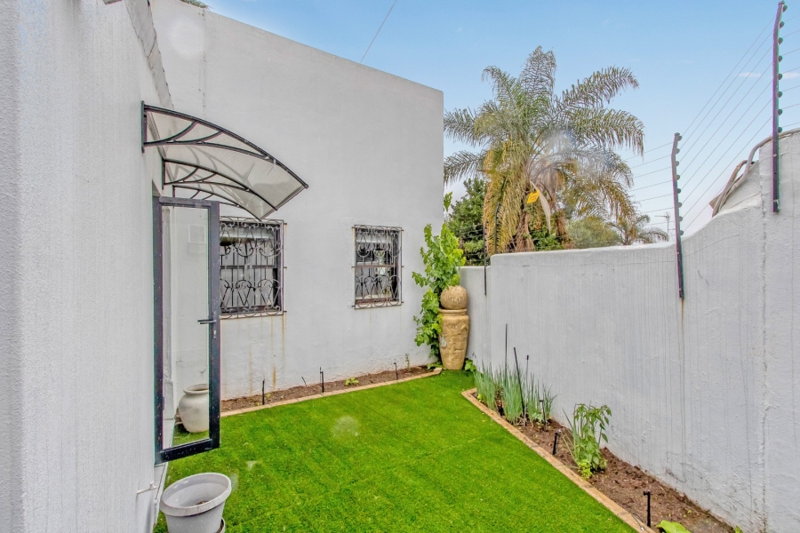 3 Bedroom Property for Sale in Strathavon Gauteng