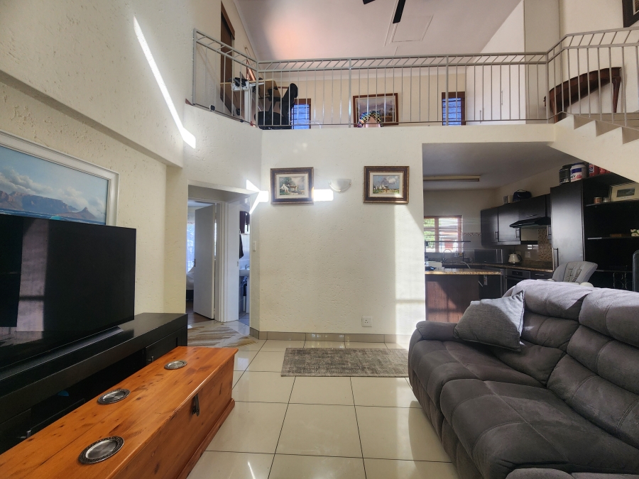 2 Bedroom Property for Sale in Lonehill Gauteng