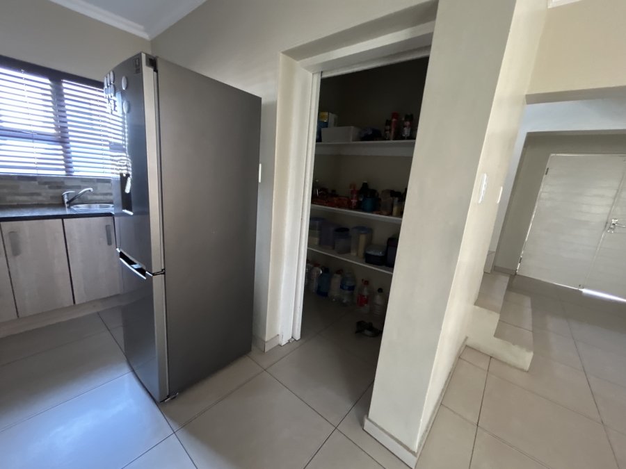 To Let 3 Bedroom Property for Rent in Kyalami Gauteng