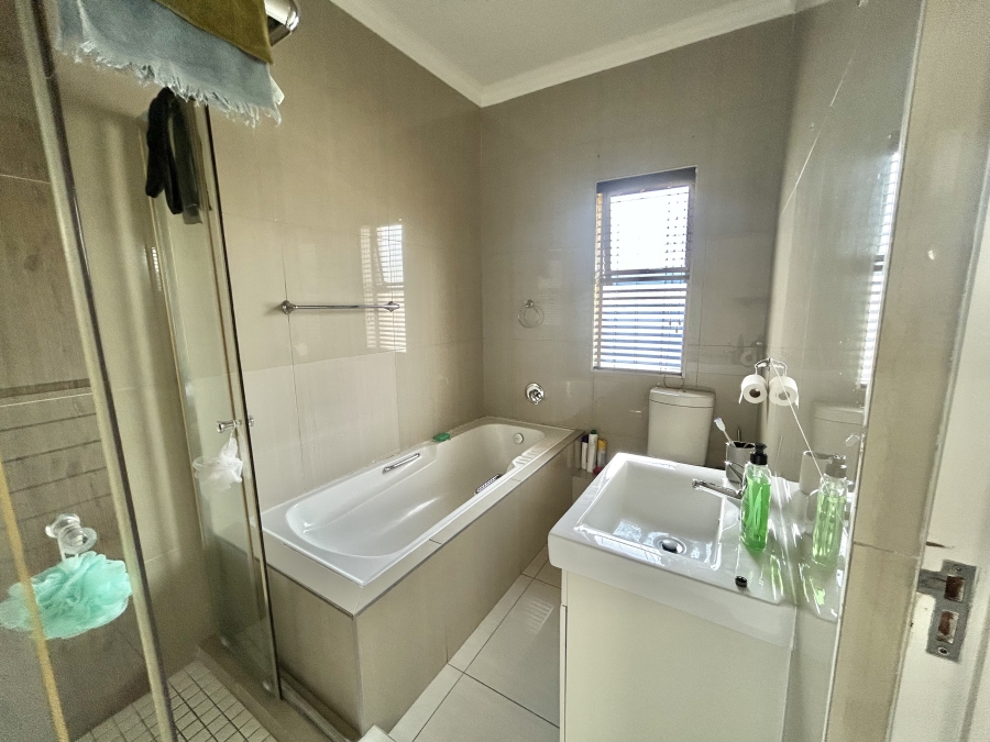 To Let 3 Bedroom Property for Rent in Kyalami Gauteng