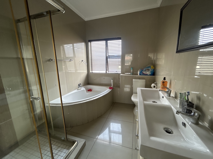 To Let 3 Bedroom Property for Rent in Kyalami Gauteng