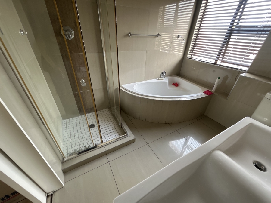 To Let 3 Bedroom Property for Rent in Kyalami Gauteng