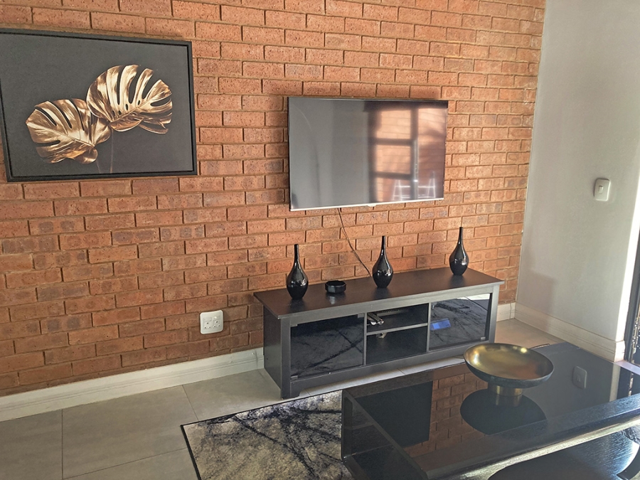 To Let 1 Bedroom Property for Rent in Melrose Gauteng