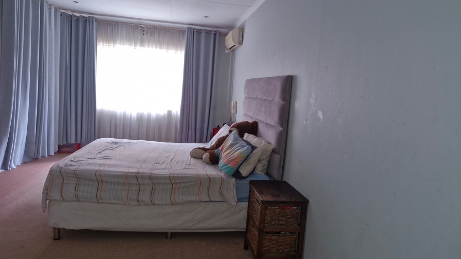 3 Bedroom Property for Sale in Lyndhurst Gauteng