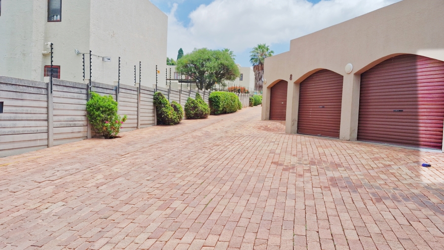 3 Bedroom Property for Sale in Lyndhurst Gauteng