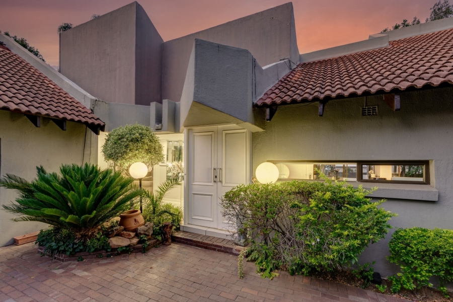 4 Bedroom Property for Sale in Morningside Manor Gauteng