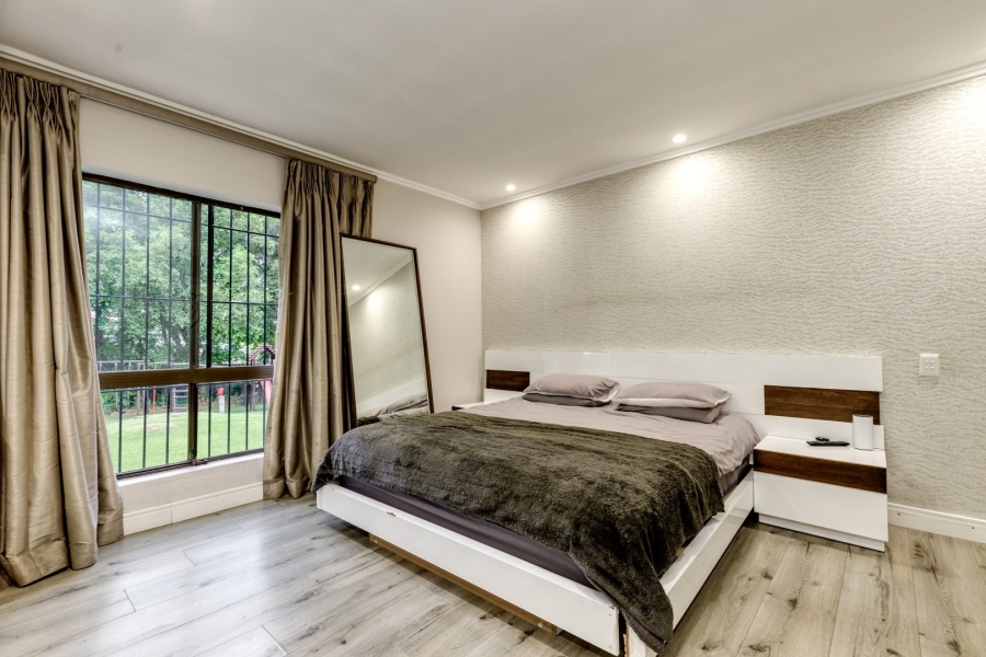 4 Bedroom Property for Sale in Morningside Manor Gauteng