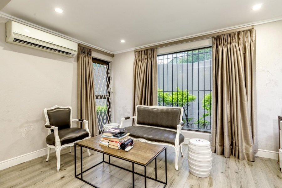 4 Bedroom Property for Sale in Morningside Manor Gauteng