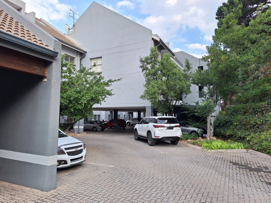 2 Bedroom Property for Sale in Northcliff Gauteng