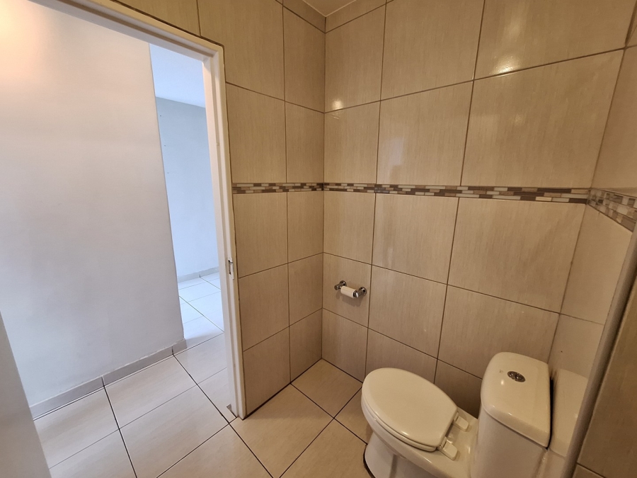 2 Bedroom Property for Sale in Northcliff Gauteng