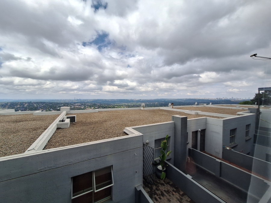 2 Bedroom Property for Sale in Northcliff Gauteng