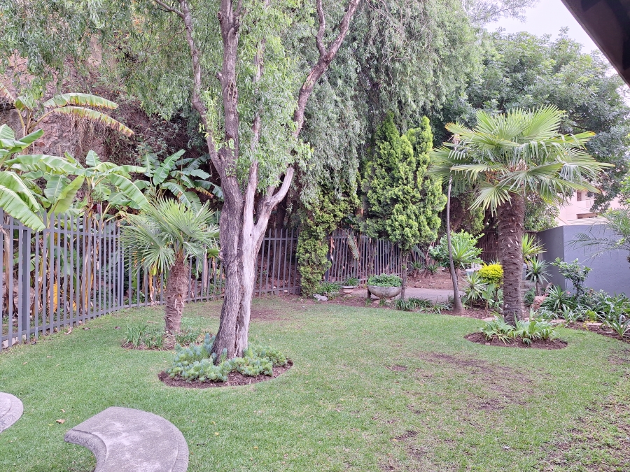 2 Bedroom Property for Sale in Northcliff Gauteng