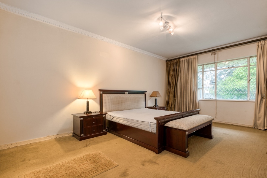 4 Bedroom Property for Sale in Waverley Gauteng