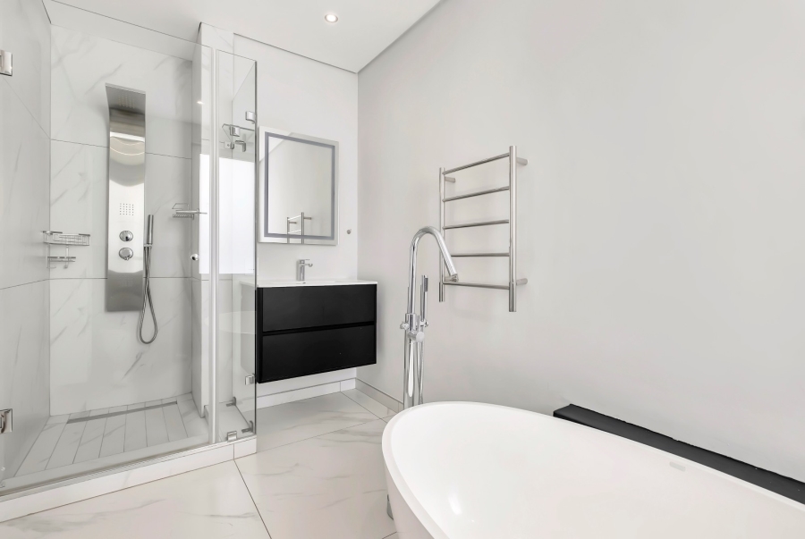 To Let 7 Bedroom Property for Rent in Parkmore Gauteng