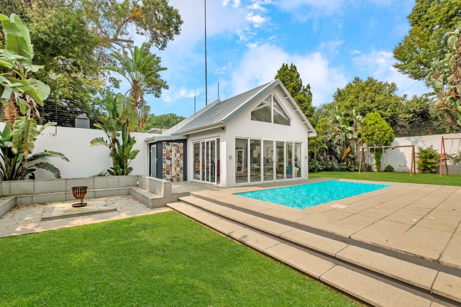 To Let 7 Bedroom Property for Rent in Parkmore Gauteng