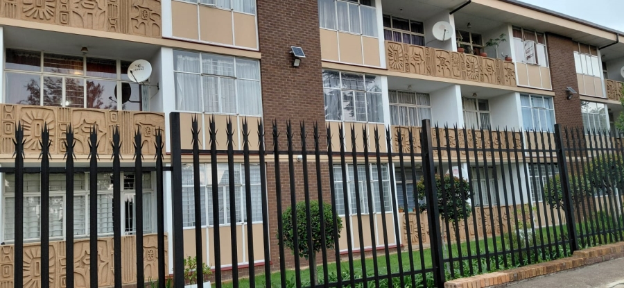 2 Bedroom Property for Sale in Florida Gauteng