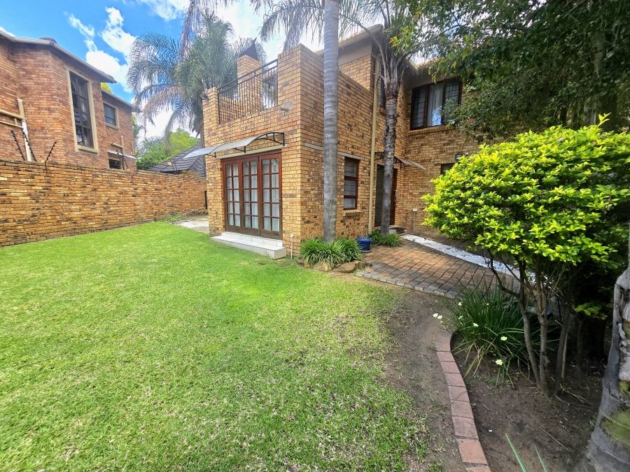 4 Bedroom Property for Sale in Kyalami Hills Gauteng