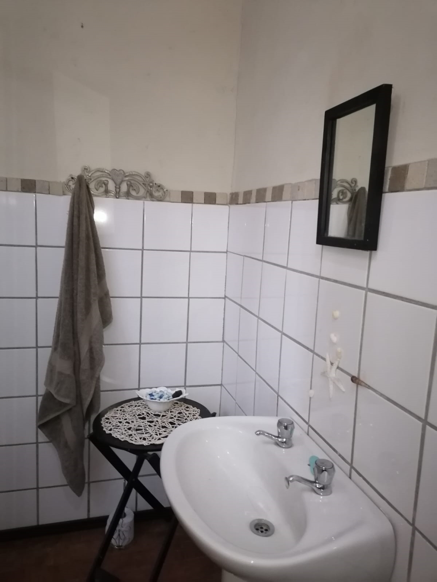 6 Bedroom Property for Sale in Krugersdorp West Gauteng