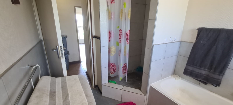 2 Bedroom Property for Sale in Villieria Gauteng