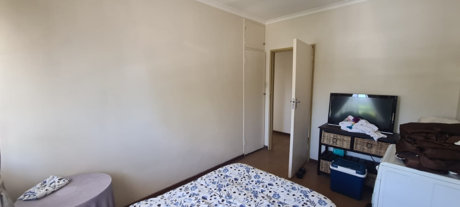 2 Bedroom Property for Sale in Villieria Gauteng