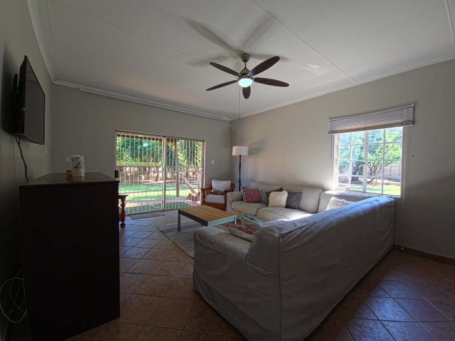 To Let 4 Bedroom Property for Rent in Kameeldrift West Gauteng