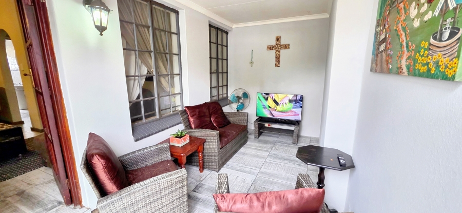 3 Bedroom Property for Sale in Magalieskruin Gauteng
