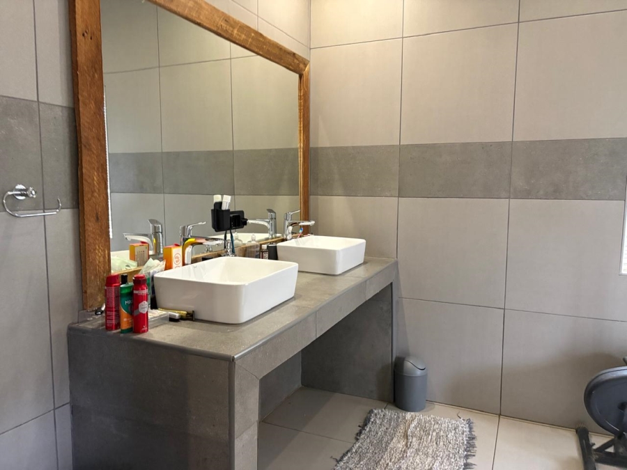 To Let 3 Bedroom Property for Rent in Rietfontein Gauteng