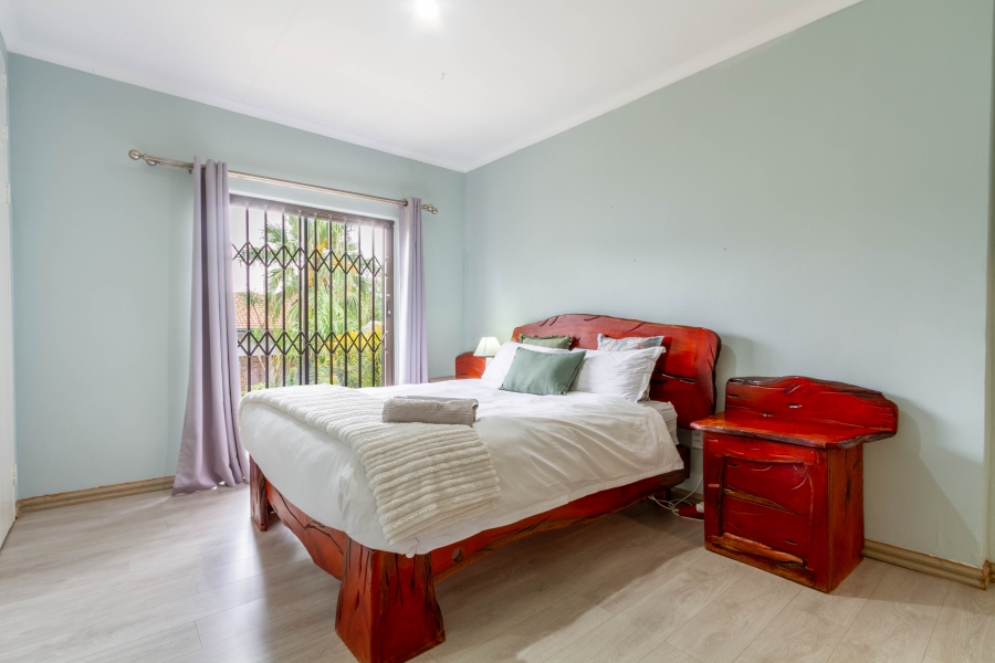 4 Bedroom Property for Sale in Garsfontein Gauteng