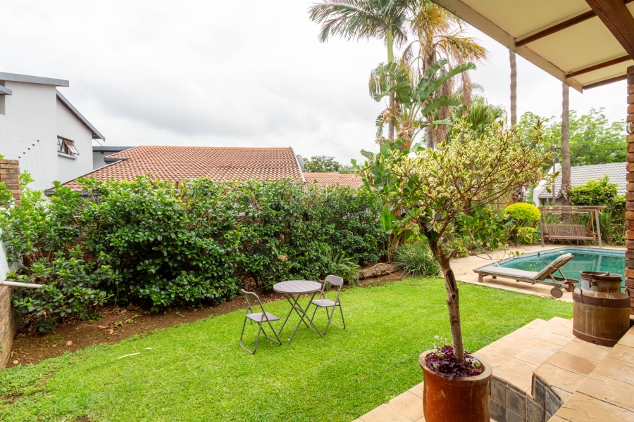 4 Bedroom Property for Sale in Garsfontein Gauteng