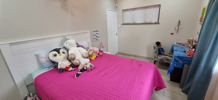 4 Bedroom Property for Sale in Queenswood Gauteng