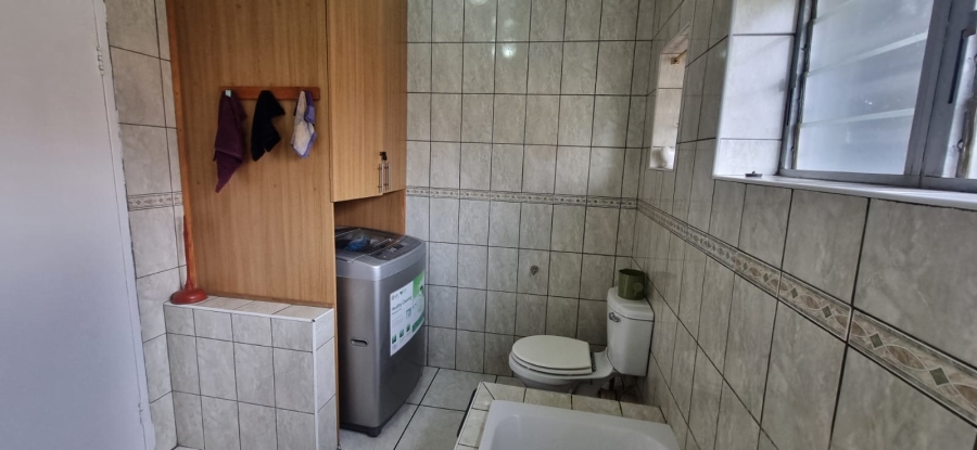 4 Bedroom Property for Sale in Queenswood Gauteng