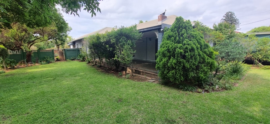 4 Bedroom Property for Sale in Queenswood Gauteng