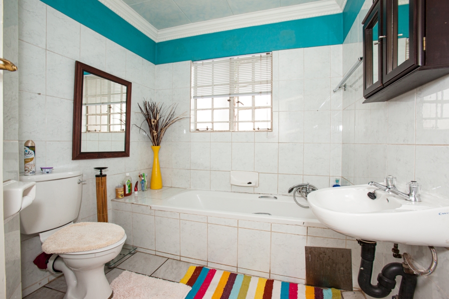 3 Bedroom Property for Sale in Equestria Gauteng