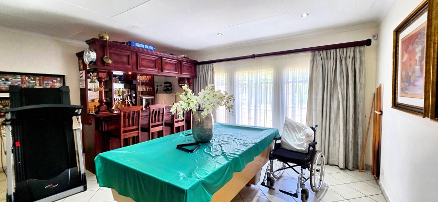 3 Bedroom Property for Sale in Magalieskruin Gauteng