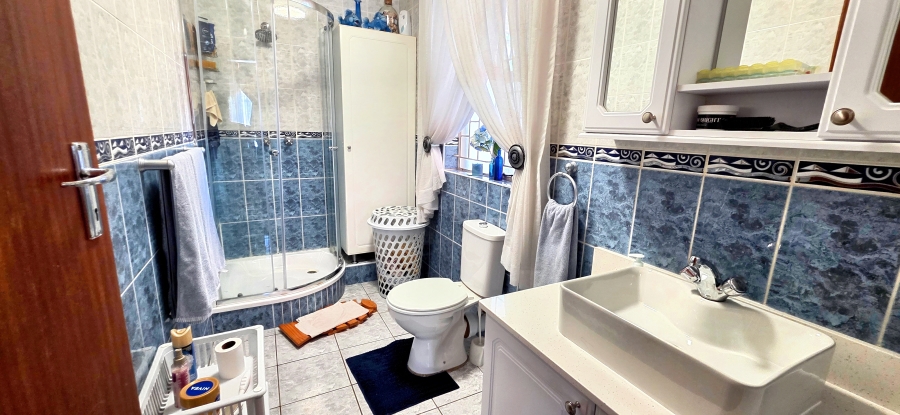 3 Bedroom Property for Sale in Magalieskruin Gauteng